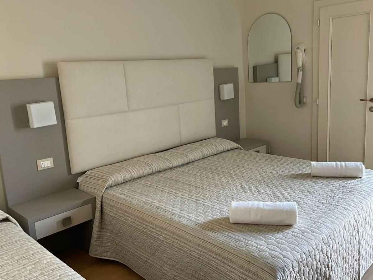 Vera Hotel